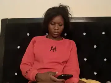 Chaturbate Sex Cam of prettychichi25