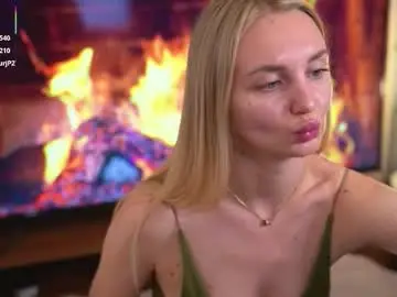 Chaturbate Live Sex of hey_becky