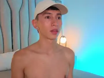 Chaturbate Live Sex Cam of lian_cameron