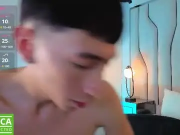 Chaturbate Sex Cam of lian_cameron