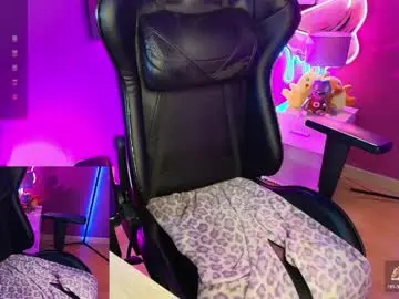 Chaturbate Live Porn of mycutiebabe