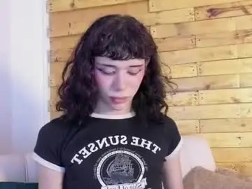 Chaturbate Live Sex Cam of pixy_20