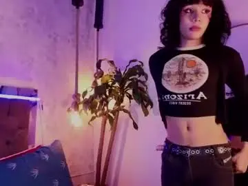 Chaturbate Free Live Porn of pixy_20