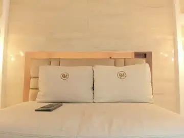 Chaturbate Free Porn Cam of chloe_murray