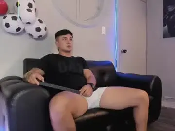 Chaturbate Nude Webcam of cristopher_strong