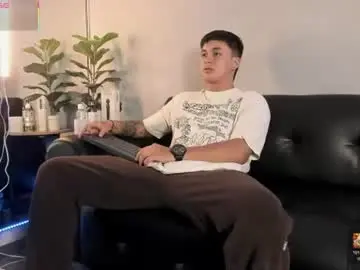 Chaturbate Sex Cam of cristopher_strong