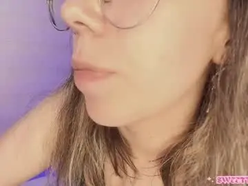 Chaturbate Adult Video Chat of sweettvera_