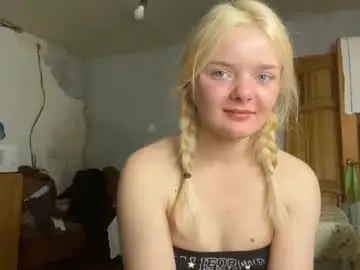 Chaturbate Nude Webcam of yungbusitzky