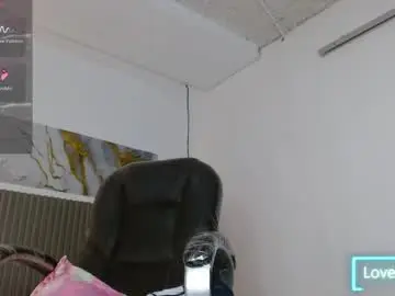 Chaturbate Watch Live Sex Cams of dyla_n18_