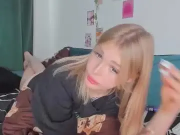Chaturbate Adult Video Chat of krisi_myrr