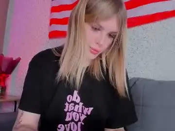 Chaturbate Sex Chat of krisi_myrr