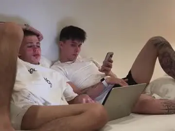 Chaturbate Live Sex Cam of lil_addy