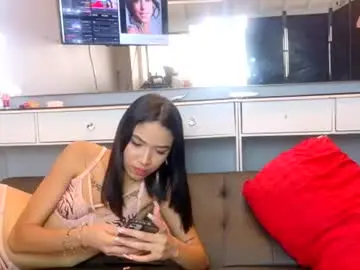 Chaturbate Watch Live Sex Cams of littlejennifer18