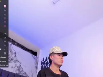 Chaturbate Live Sex Cam of marcuscollins1_