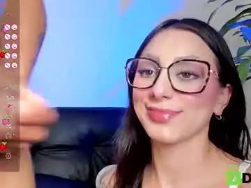 Chaturbate Live Sex Cam of scarett_jackson