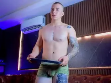 Chaturbate Live Sex Cam of asmodeo_cox