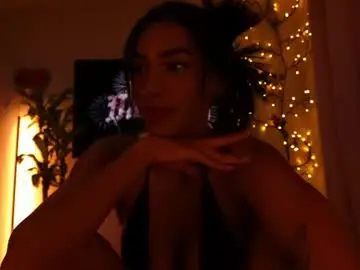 Chaturbate Adult Video Chat of kitty_collinss_