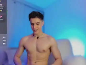 Chaturbate Sex Cam of thomklein