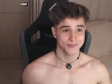 Chaturbate Nude Webcam of thomklein