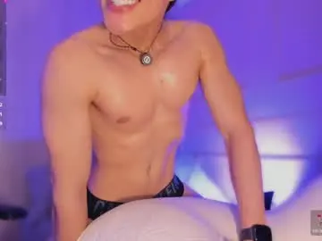 Chaturbate Live Sex Cam of thomklein