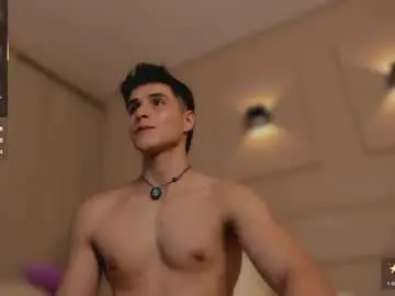 Chaturbate Best live sex cam show of thomklein