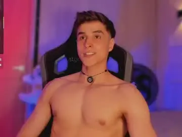 Chaturbate Nude Webcam of thomklein