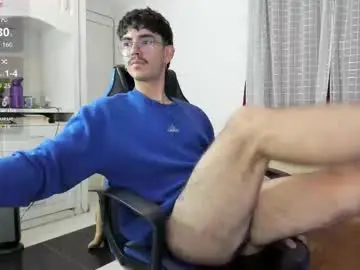 Chaturbate Free Porn Cam of _jamesboy