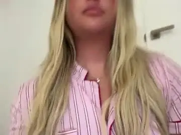 Chaturbate Private Sex Chat of averybabyyx