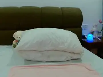 Chaturbate Best live sex cam show of hersheys_aran