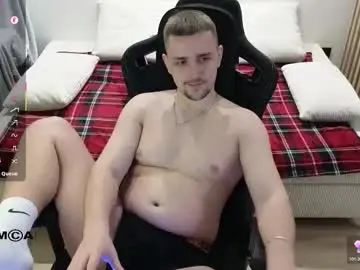 Chaturbate Watch Live Sex Cams of larstar01