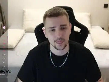 Chaturbate Watch Live Sex Cams of larstar01