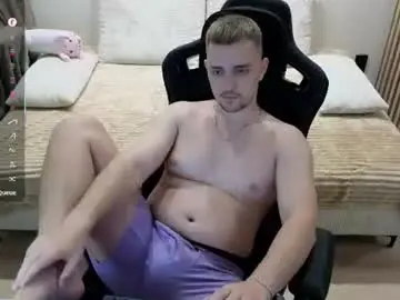 Chaturbate Live Sex Cam of larstar01
