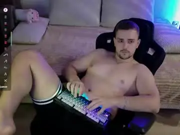 Chaturbate Live Sex Cam of larstar01