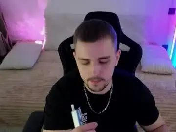 Chaturbate Live Porn of larstar01
