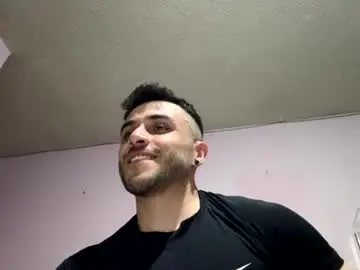 Chaturbate Live Porn of athlete_boy22