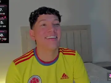 Chaturbate Sex Cam of iamjulian_