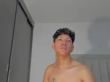Chaturbate Watch Live Sex Cams of iamjulian_