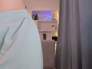 Chaturbate Free Live Porn of julie_hopps