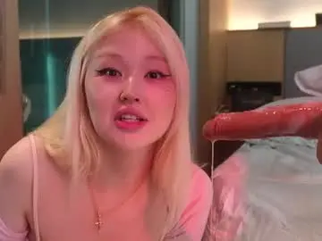Chaturbate Live Sex Cam of seduza_hyun