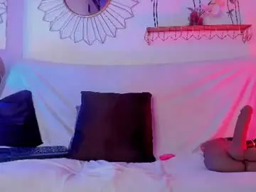 Chaturbate Watch Live Sex Cams of emmaduque
