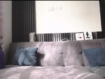 Chaturbate Sex Chat of santii_rose