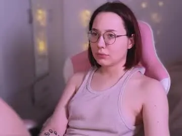 Chaturbate Live Sex Cam of airyhill