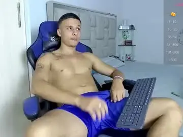Chaturbate Best Webcam of andrew_lover21