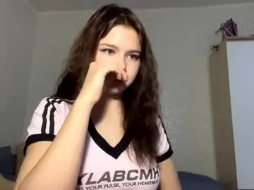 Chaturbate Live Sex Cam of freedabierbrauer