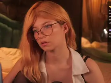Chaturbate Watch Live Sex Cams of illegaldream