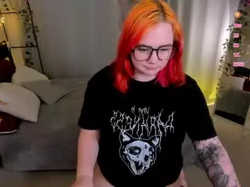 Chaturbate Live Sex Cam of lunaali