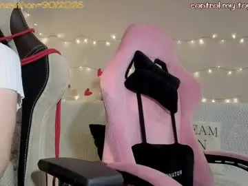 Chaturbate Adult Video Chat of velvetvalkyries