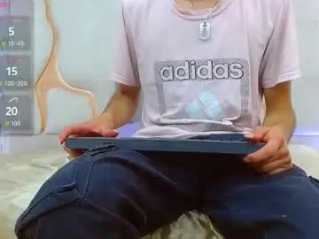 Chaturbate Best live sex cam show of axel_tay1