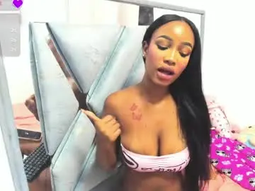 Chaturbate Best live sex cam show of julitpink