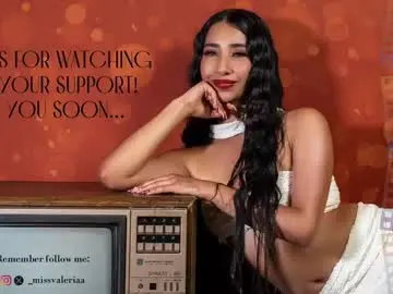 Chaturbate Live Sex Cam of missvaleriaa
